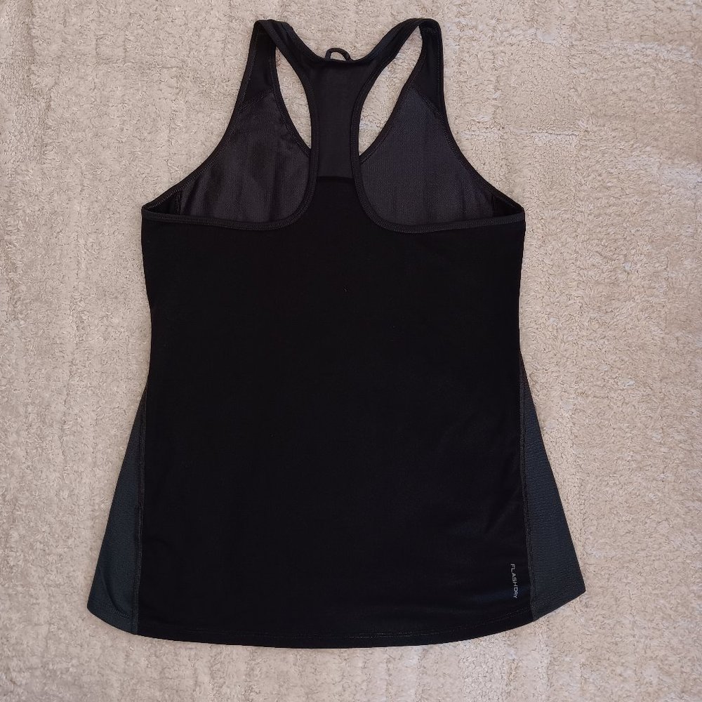 The North Face sports t-shirt size L for women, gray and black. - Picture 7 of 8
